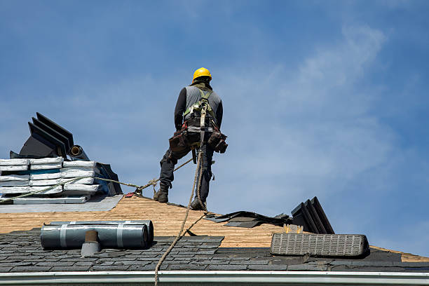 Professional Roof Replacement technician working in Becker, MN